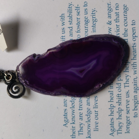 Agate Necklace - Picture 5 of 5